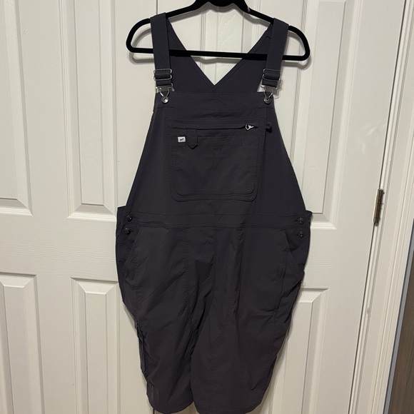 Duluth Trading Co Plus Heirloom Gardening Short Overalls - Picture 1 of 10